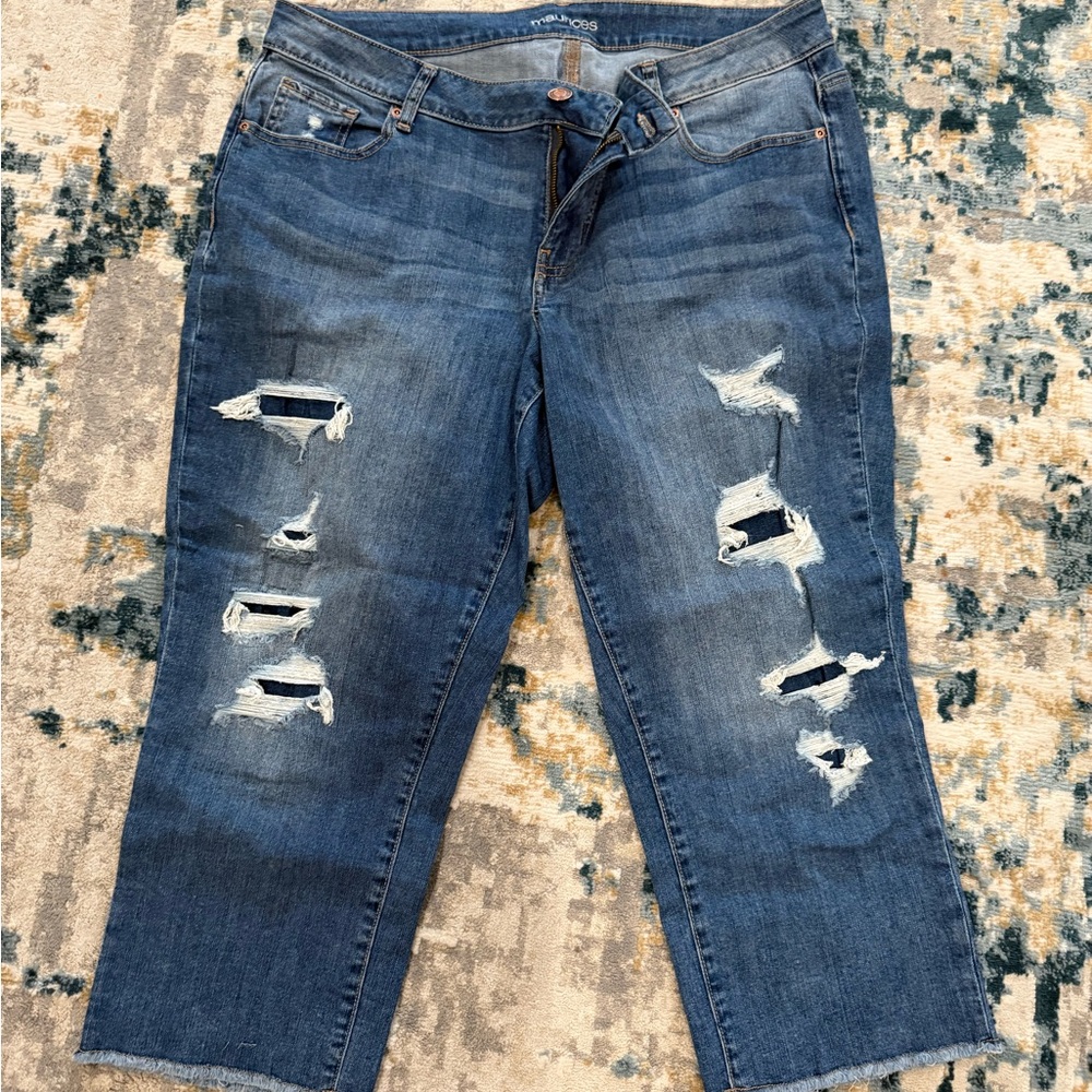 Maurices Distressed Dark Blue Capri Jeans